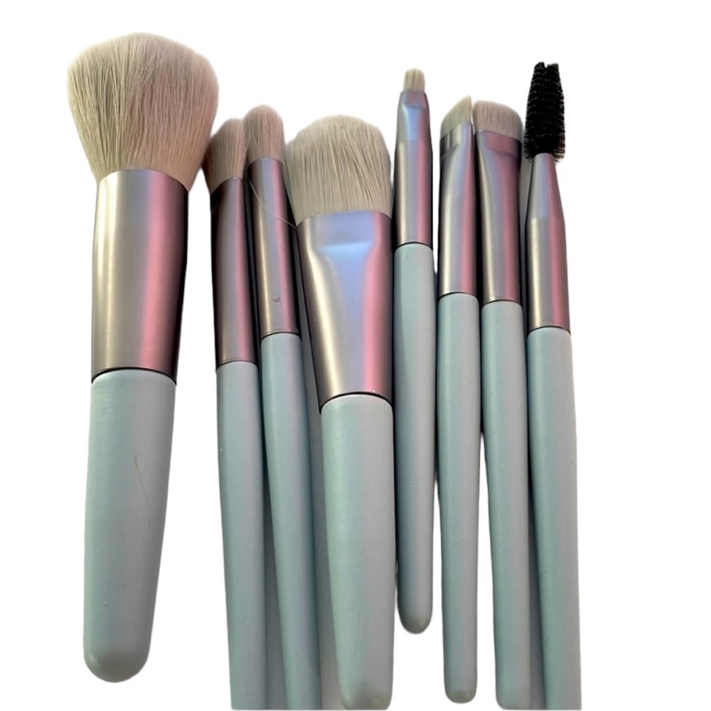 Set of travel size makeup brushes in ice blue travel envelope. New.